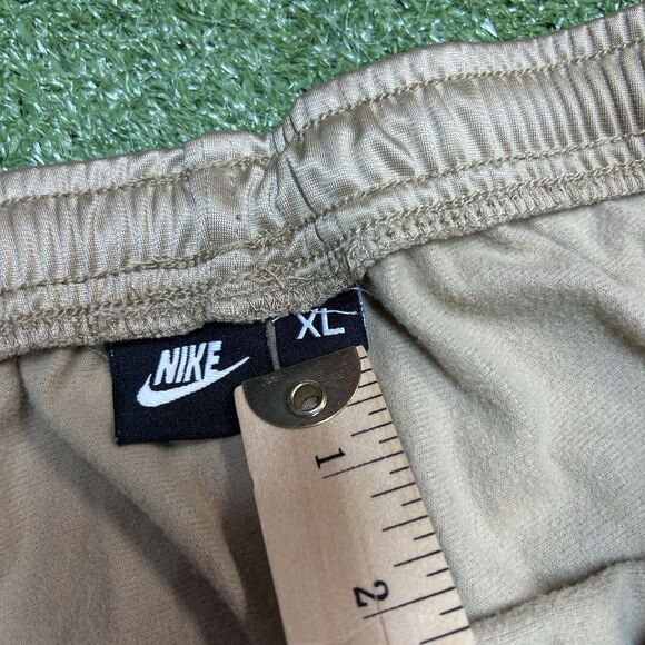 Nike Sweatpants Men’s Size XL Totality Versatile Trousers Jogger Stretch Gold - Picture 7 of 7